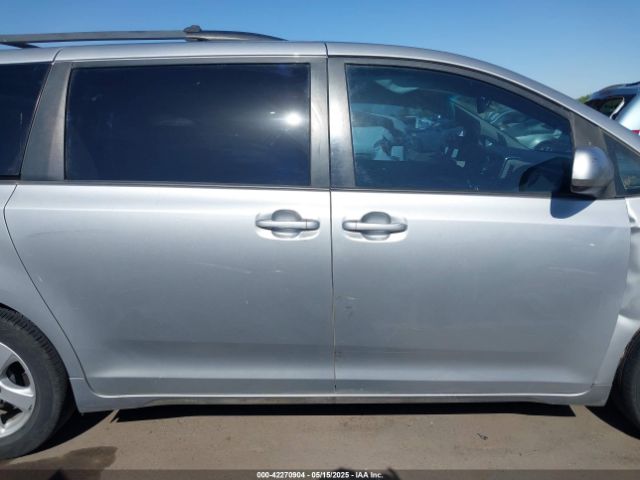 5TDKK3DC3GS697681 Toyota Sienna Le 8 Passenger