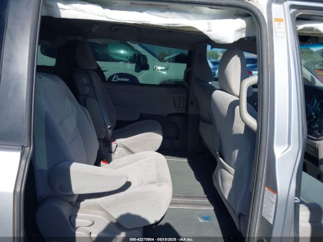 5TDKK3DC3GS697681 Toyota Sienna Le 8 Passenger