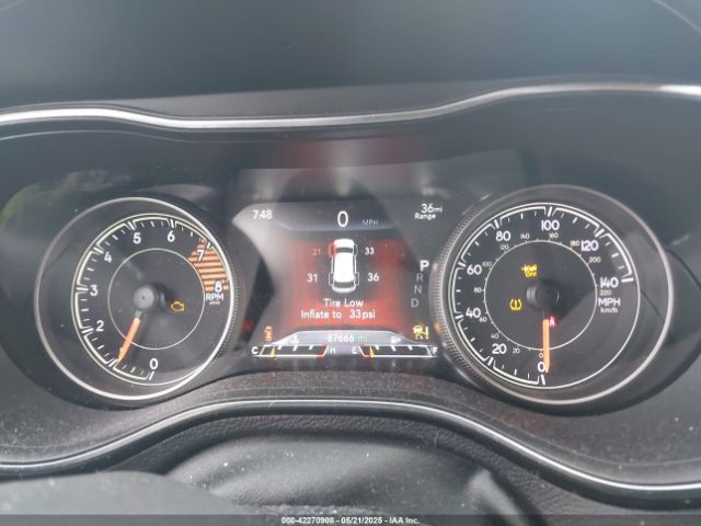 1C4PJMDX9KD102323 Jeep Cherokee Limited 4x4