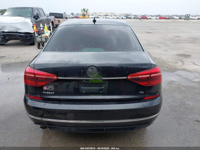 1VWDT7A35HC035344 Volkswagen 1.8 tsi