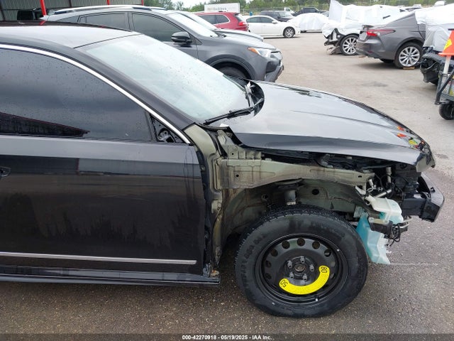 1VWDT7A35HC035344 Volkswagen 1.8 tsi