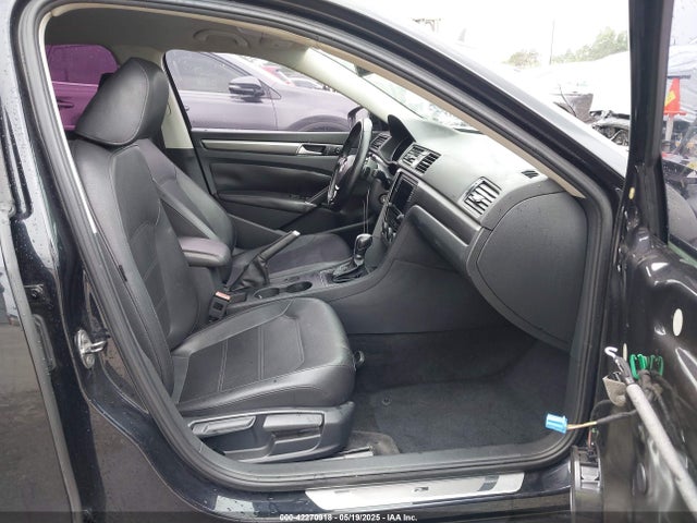 1VWDT7A35HC035344 Volkswagen 1.8 tsi