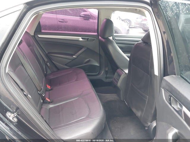 1VWDT7A35HC035344 Volkswagen 1.8 tsi