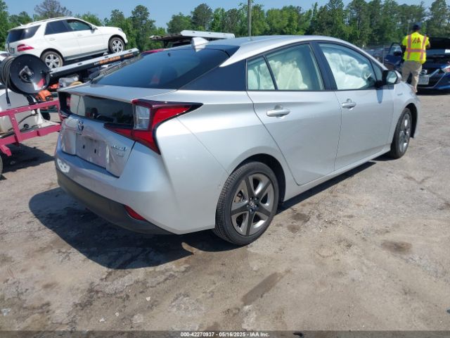 JTDKAMFU5M3137298 Toyota PRIUS XLE