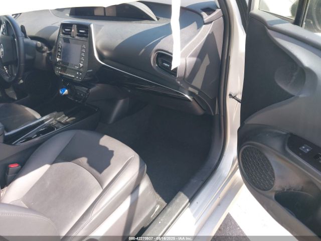 JTDKAMFU5M3137298 Toyota PRIUS XLE