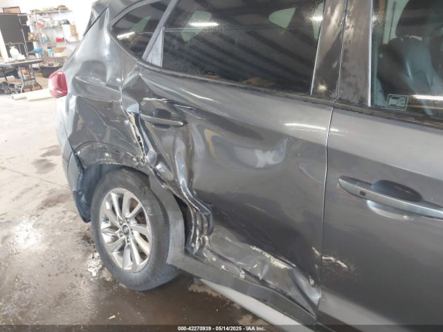 KM8J3CA49HU433024 Hyundai Tucson Se Plus