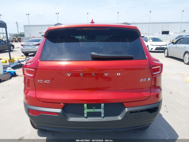 YV4L12UM3S2529546 Volvo Xc40 B5 Ultra Dark Theme