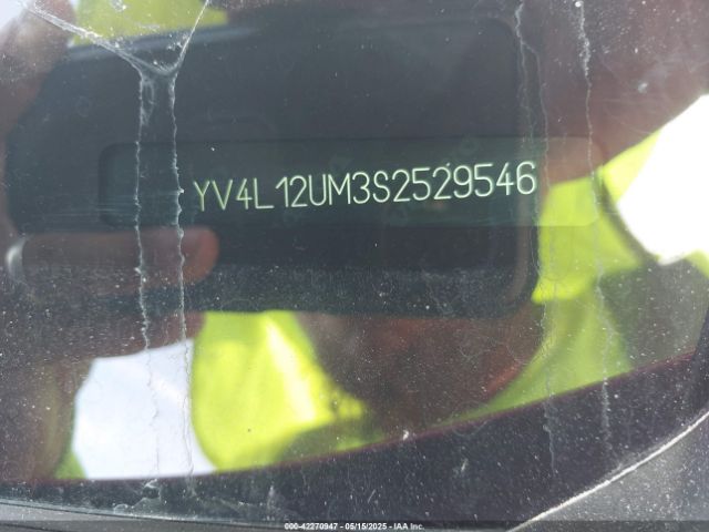 YV4L12UM3S2529546 Volvo Xc40 B5 Ultra Dark Theme