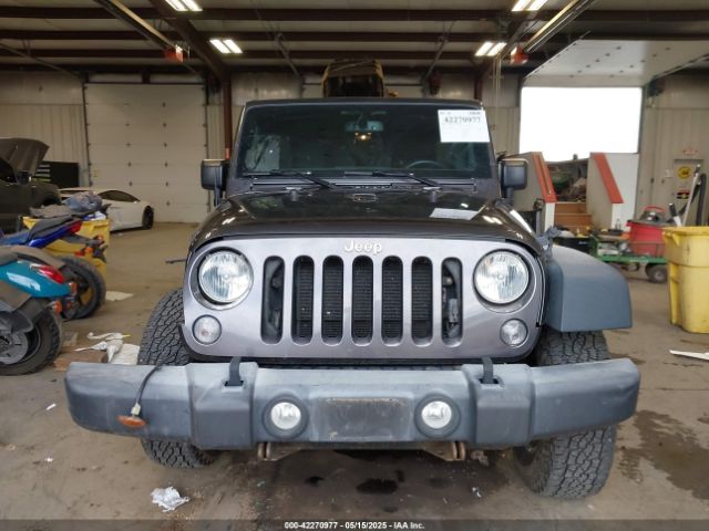 1C4BJWDG1HL622617 Jeep Wrangler Unlimited Sport 4x4