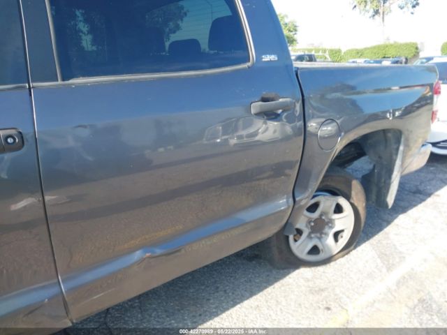 5TFDY5F10HX616873 Toyota Tundra Sr5 5.7l V8