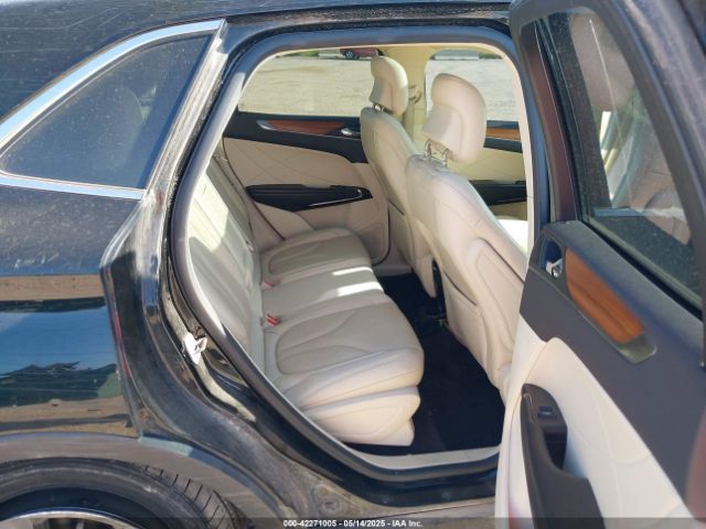 5LMTJ3DH3GUJ20205 Lincoln Mkc Reserve