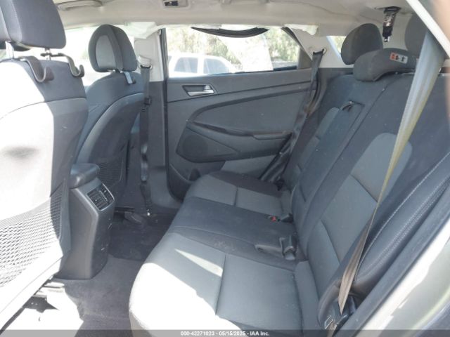 KM8J33A20JU799412 Hyundai Tucson Value