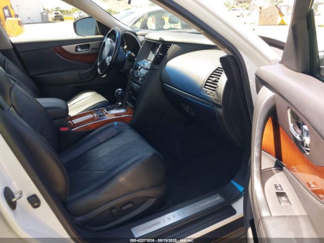 JN8CS1MW6EM411872 Infiniti QX70