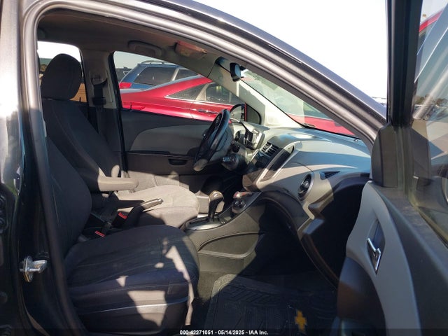 1G1JC5SH9E4109920 Chevrolet Sonic Lt Auto