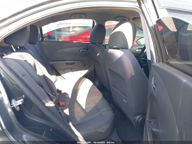 1G1JC5SH9E4109920 Chevrolet Sonic Lt Auto
