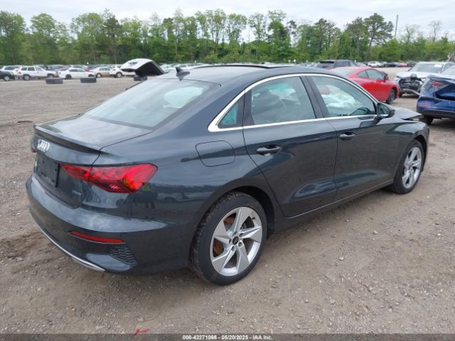 2024 AUDI A3 WAUGUDGY8RA053877 Photo 3