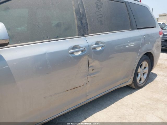 5TDKK3DC6ES442682 Toyota Sienna Le V6 8 Passenger