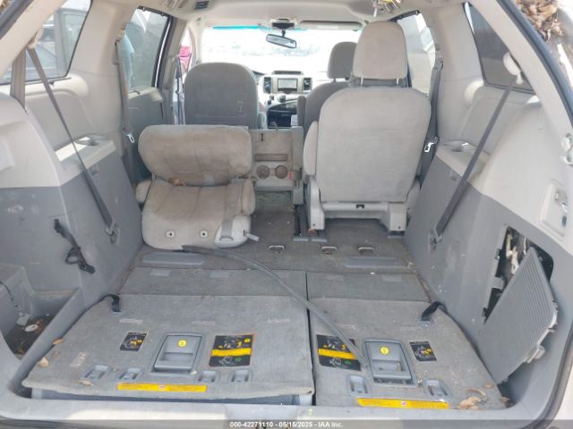 5TDKK3DC6ES442682 Toyota Sienna Le V6 8 Passenger