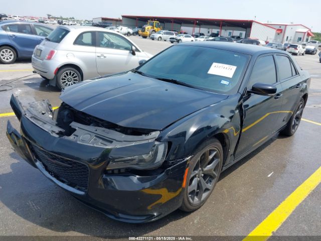 2021 CHRYSLER 300 2C3CCABG1MH520184 Photo 1