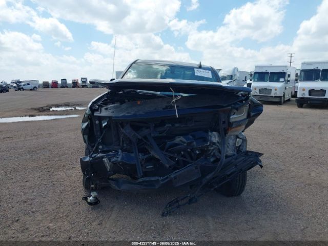 1GCVKREC8JZ352599 Chevrolet Silverado 1500 2lt