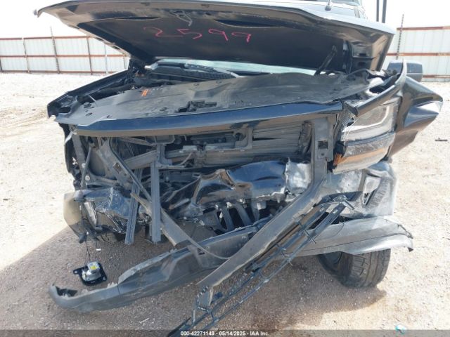 1GCVKREC8JZ352599 Chevrolet Silverado 1500 2lt