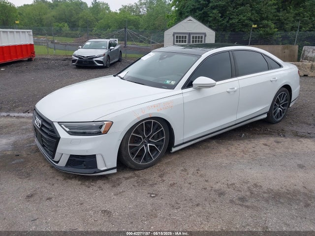 2020 AUDI A8 L WAU8EAF84LN004533 Photo 1