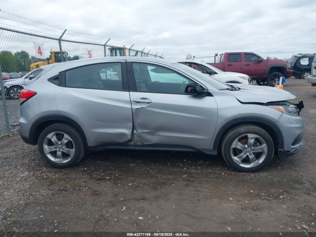 3CZRU6H31MM703150 Honda Hr-v Awd Lx