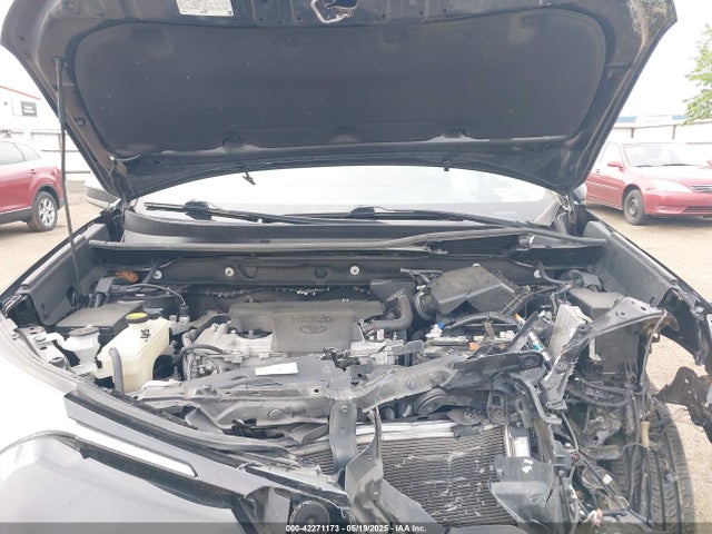 Toyota RAV4 LE 2017 2T3BFREV5HW635674 Image 10