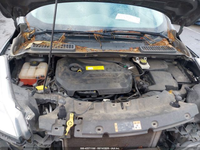 1FMCU9GX2FUC33710 Ford ESCAPE SE