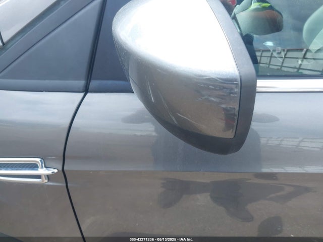 1FMCU9GXXEUD95275 Ford ESCAPE SE