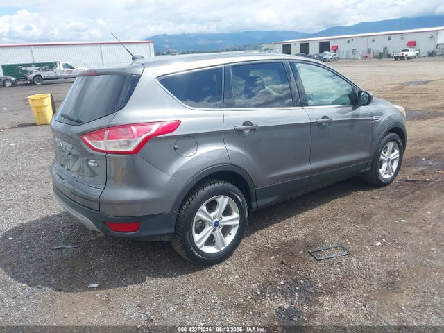 1FMCU9GXXEUD95275 Ford ESCAPE SE