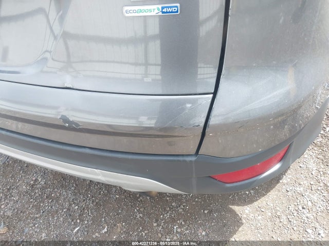 1FMCU9GXXEUD95275 Ford ESCAPE SE