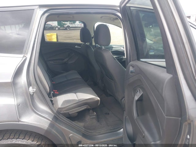 1FMCU9GXXEUD95275 Ford ESCAPE SE