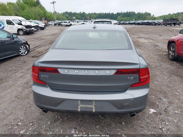 Volvo S90 T5 Momentum 2018 LVY982MK1JP038653 Image 17