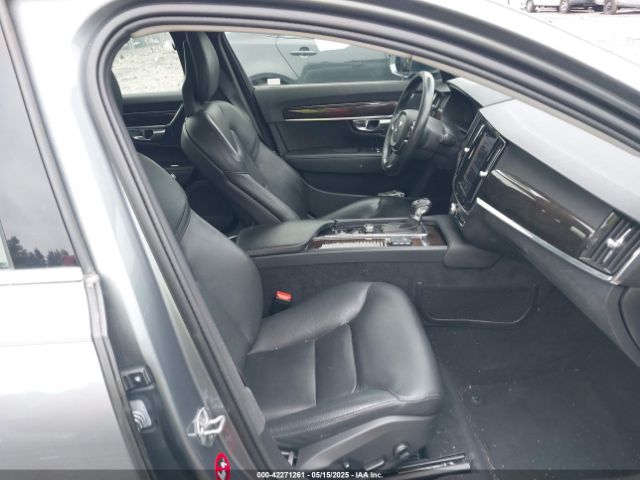 2018 VOLVO S90 LVY982MK1JP038653 Photo 4