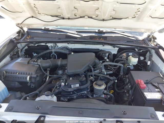 5TFRX5GN3GX073236 Toyota Tacoma Sr
