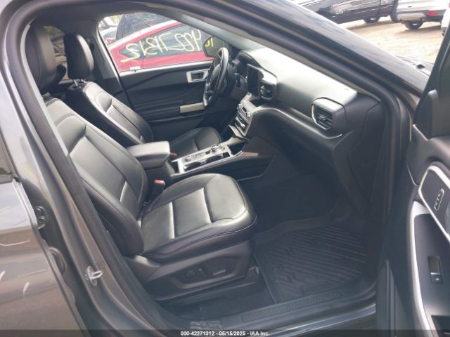 2022 FORD EXPLORER 1FMSK8DH6NGA69352 Photo 4