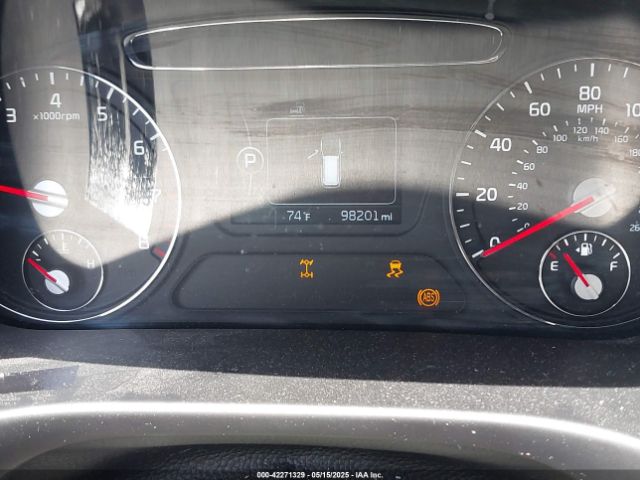 5XYPGDA55HG203645 KIA Sorento 3.3l Lx