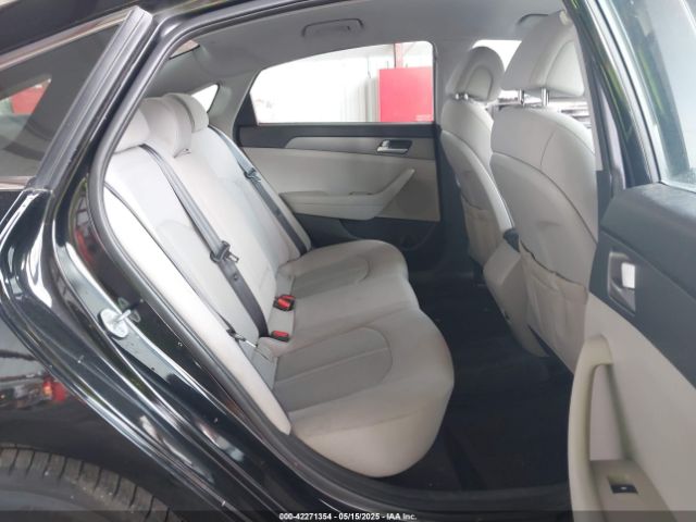 5NPE24AFXGH338979 Hyundai SONATA SE