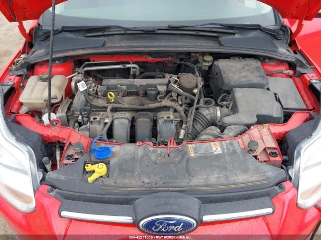 1FADP3F2XEL302740 Ford FOCUS SE