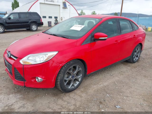1FADP3F2XEL302740 Ford FOCUS SE