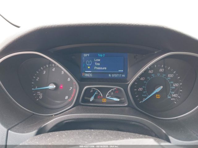 1FADP3F2XEL302740 Ford FOCUS SE