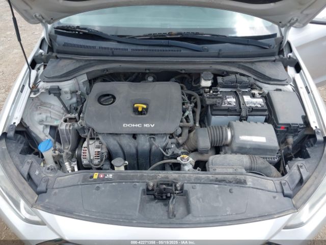 5NPD84LF2HH000601 Hyundai Elantra Limited