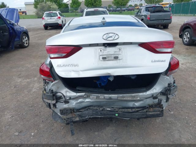 5NPD84LF2HH000601 Hyundai Elantra Limited