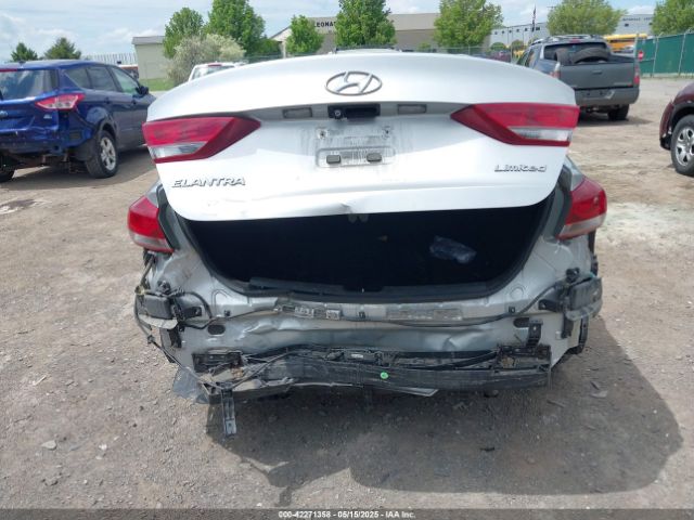 5NPD84LF2HH000601 Hyundai Elantra Limited