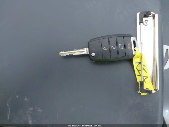 3KPFL4A76HE008644 KIA mpi nu