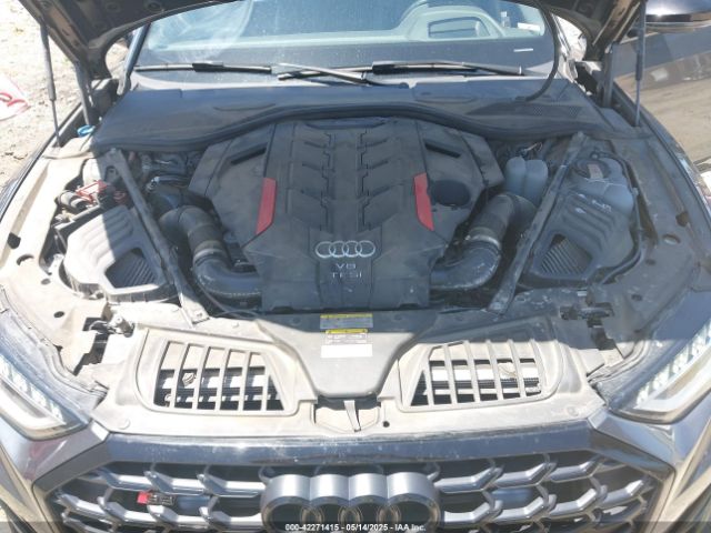 2023 AUDI S8 WAULSBF88PN002413 Photo 9