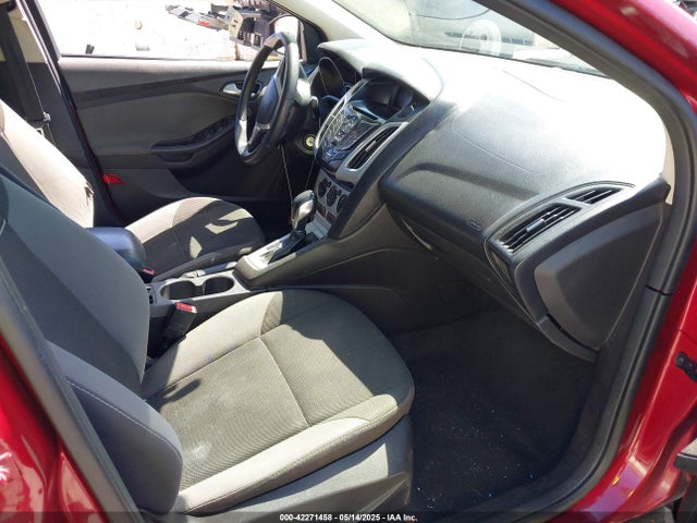 Ford FOCUS SE 2014 1FADP3F24EL162622 Image 5