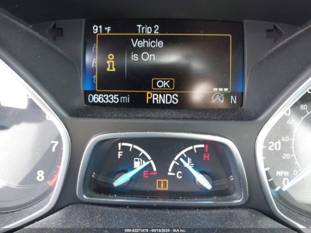 1FMCU0GD0KUB74569 Ford ESCAPE SE