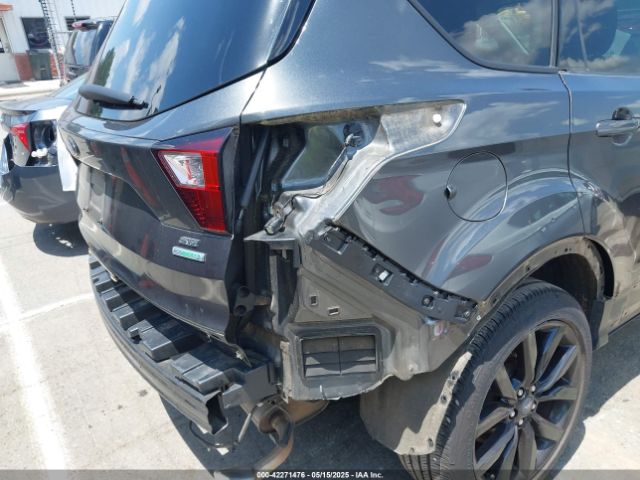 1FMCU0GD0KUB74569 Ford ESCAPE SE
